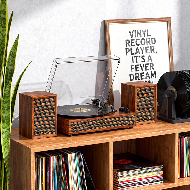 Sistema de tocadiscos TE-2028 de 3 velocidades con transmisión por correa y altavoces estéreo externos.